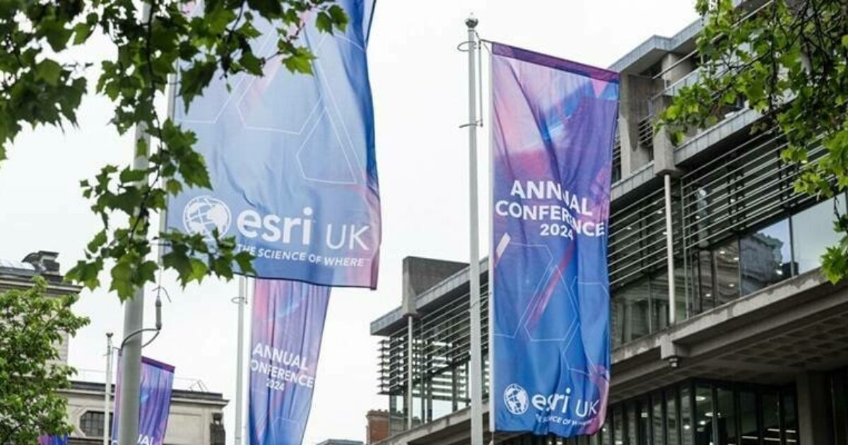 Esri UK reaches finals of UK IT Industry Awards