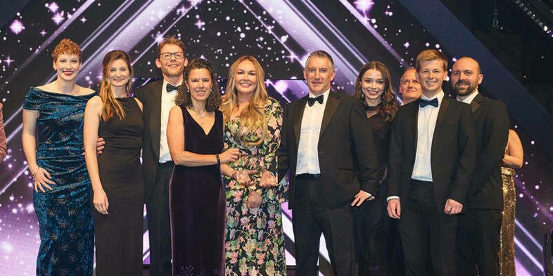 Esri UK wins Vendor of the Year 800x400