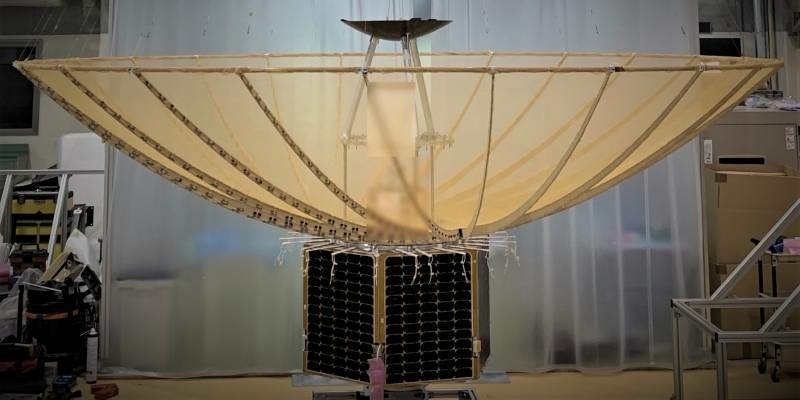 I QPS small SAR satelite 1