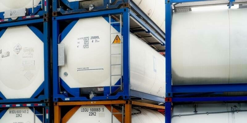 Image 1 cryo tank containers 800x400