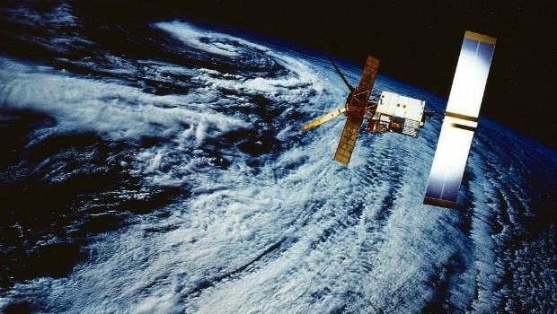 25 years ago – Europe’s first Earth observation satellite was launched (from import)