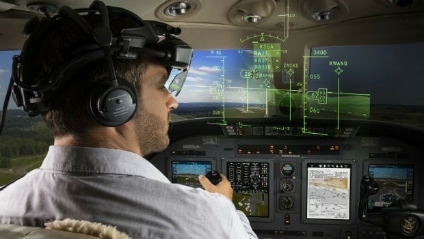 Universal Avionics, Unveils New ‘Head-Up, Head-Down’ Flight Deck (from import)