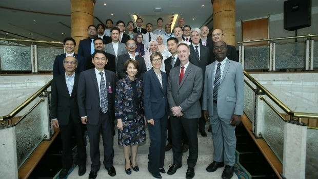 CGG Develops a Centre for Advanced Imaging for PETRONAS (from import)