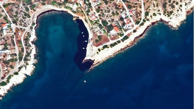 Greece: Satellite Images Show Oil Spill (from import)