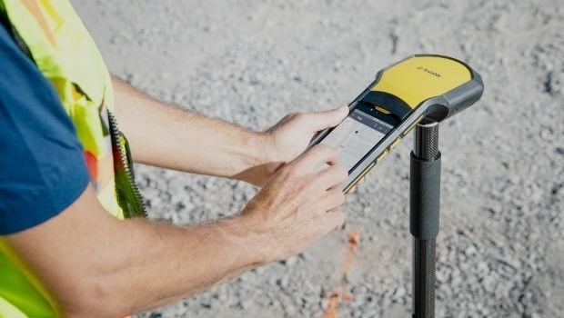 Trimble Announces High-Accuracy Field Solution for GIS Applications (from import)