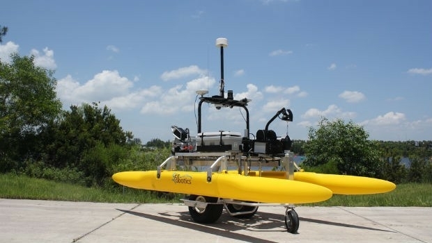 SeaRobotics Delivers 3.6 Meter Collapsible ASV to USACE (from import)