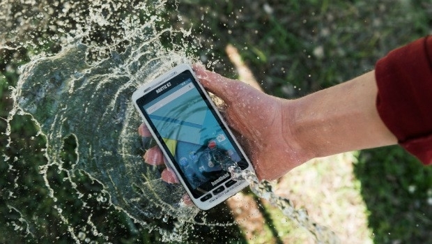 Handheld Launches the NAUTIZ X2 All-in-One Rugged Android Device (from import)