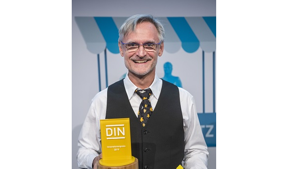 DIN Innovators Award for Datacube Inventor Peter Baumann (from import)