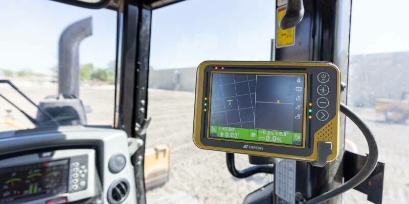 03 Topcon MC Max