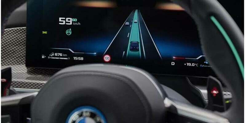 BMW HERE 800x400