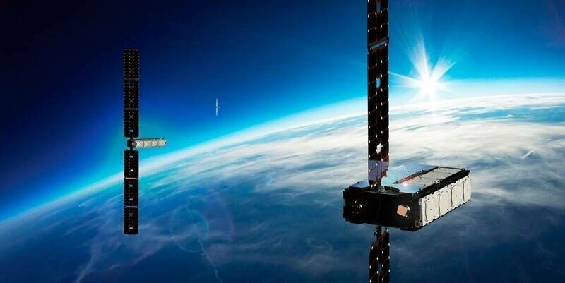 Gom Space 8 U constellation 800x400