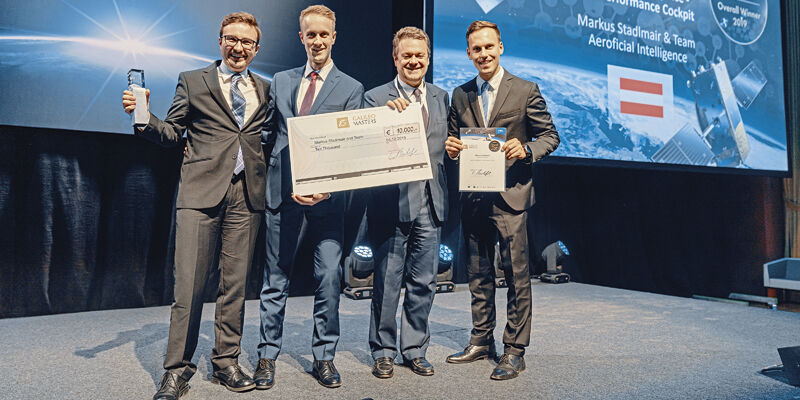 Int V19 I3 P38 320 Eu Spaceweek 2019 S10F