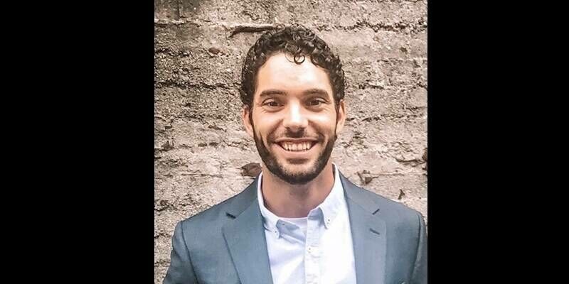 Josh Voelker Headshot 800x400