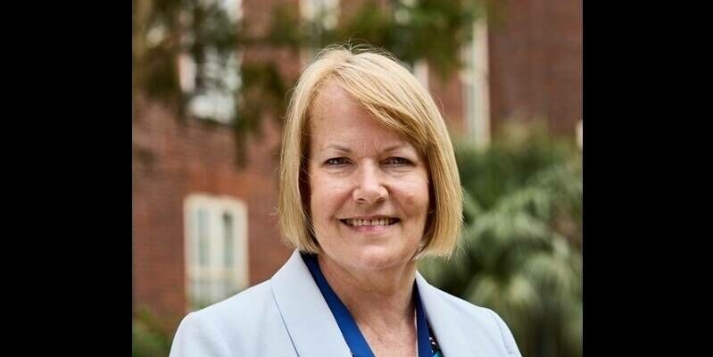 Professor Dame Jane Francis Credit Lucy Pope 800x400