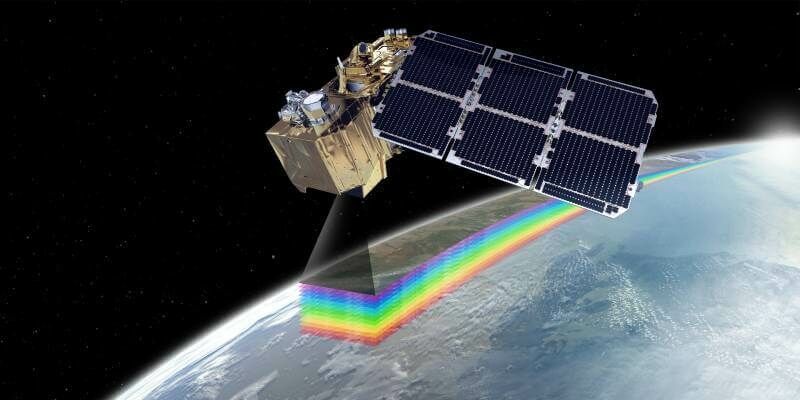 Sentinel 2 artist view 16 9 Copyright Airbus 1 1