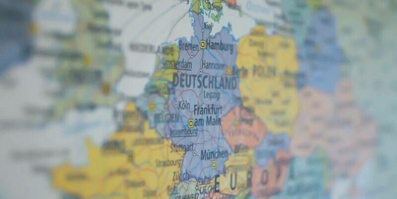 Europe map 800x400