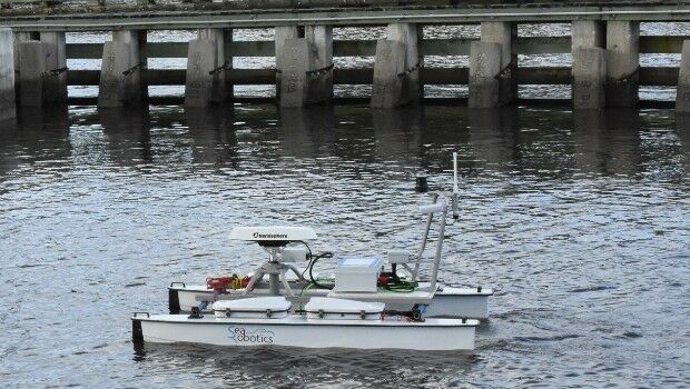 SeaRobotics Delivers Unmanned Surface Vehicle (from import)