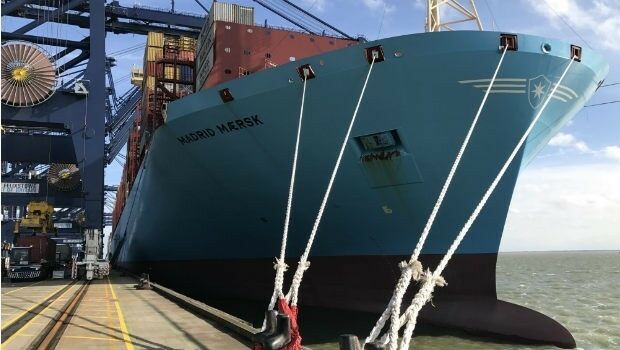 World’s biggest container ship eases into Felixstowe (from import)