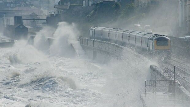 Rigorous lab testing for Dawlish sea wall design (from import)