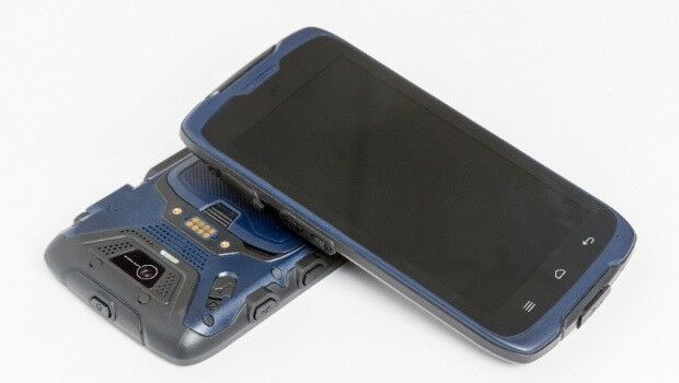 Spectra MobileMapper 50 Combines Smartphone with GNSS Capabilities (from import)