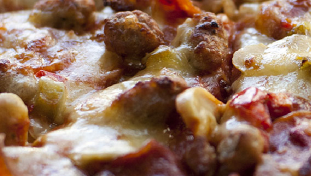 Domino's Pizza streamlines franchise planning using Location Intelligence (from import)