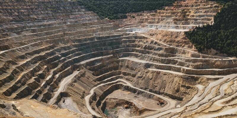 Mine 800x400