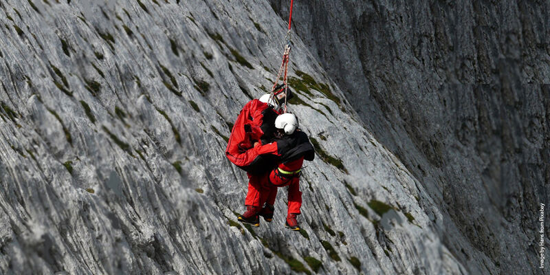 Rescue workers 60030 1280 THUMBNAIL