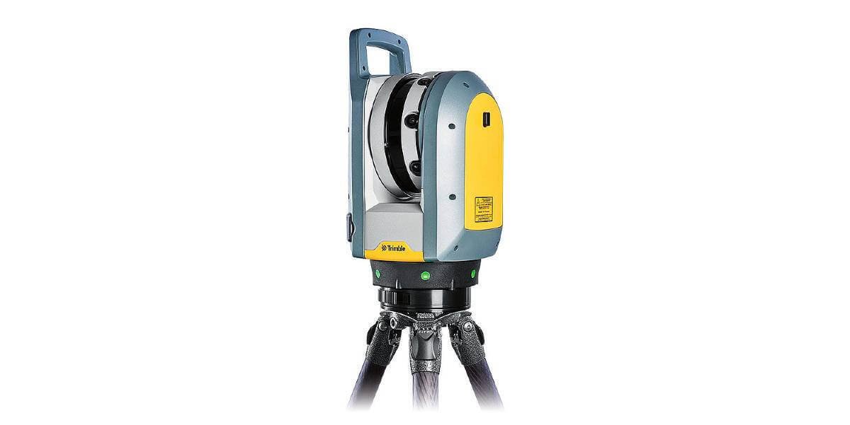 Trimble X7